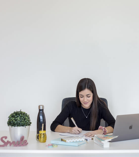 Irene Vicente diseñadora grafica alicante